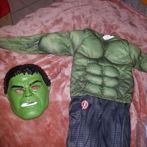 HULK boys costume size 8-10